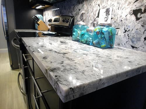 labradorite-granite-kitchen-500x500.jpg