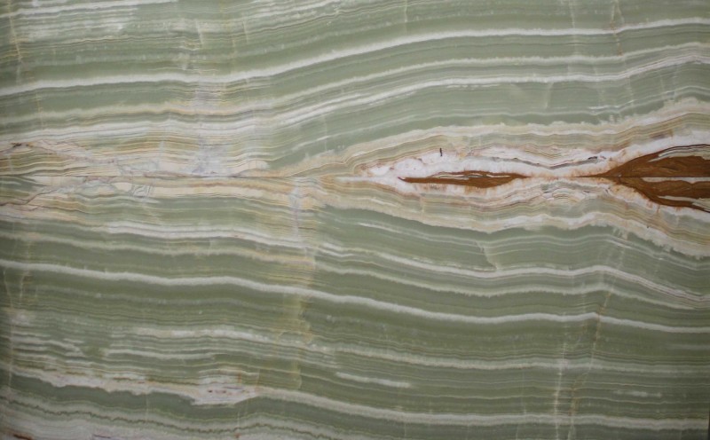 Onice verde jade top