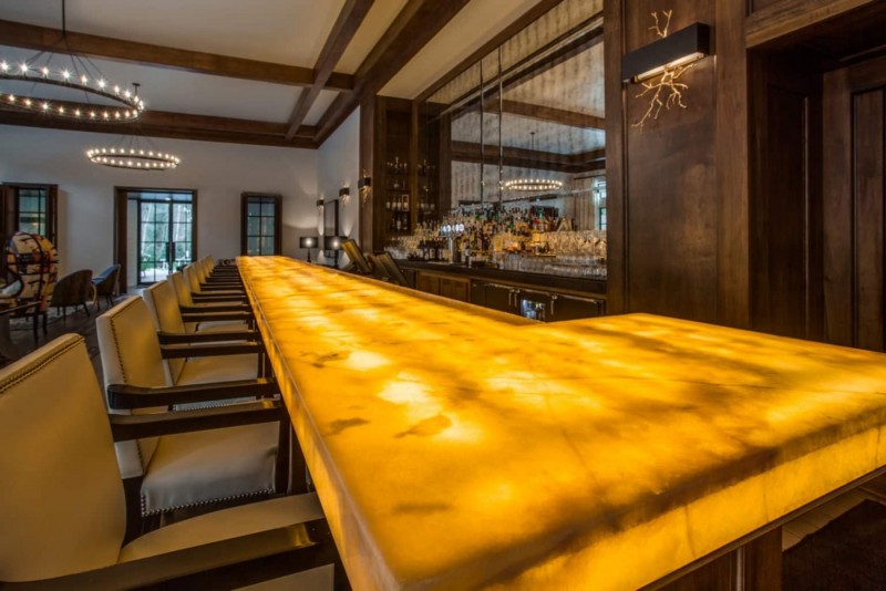 aria-stone-gallery-the-grove-restaurant-onyx-caramello-backlit-bar-web-10.jpg